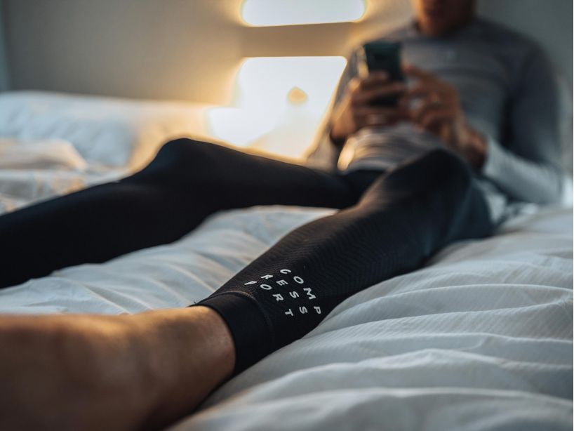 FULL LEGS COMPRESSION LEG SLEEVES BLACK